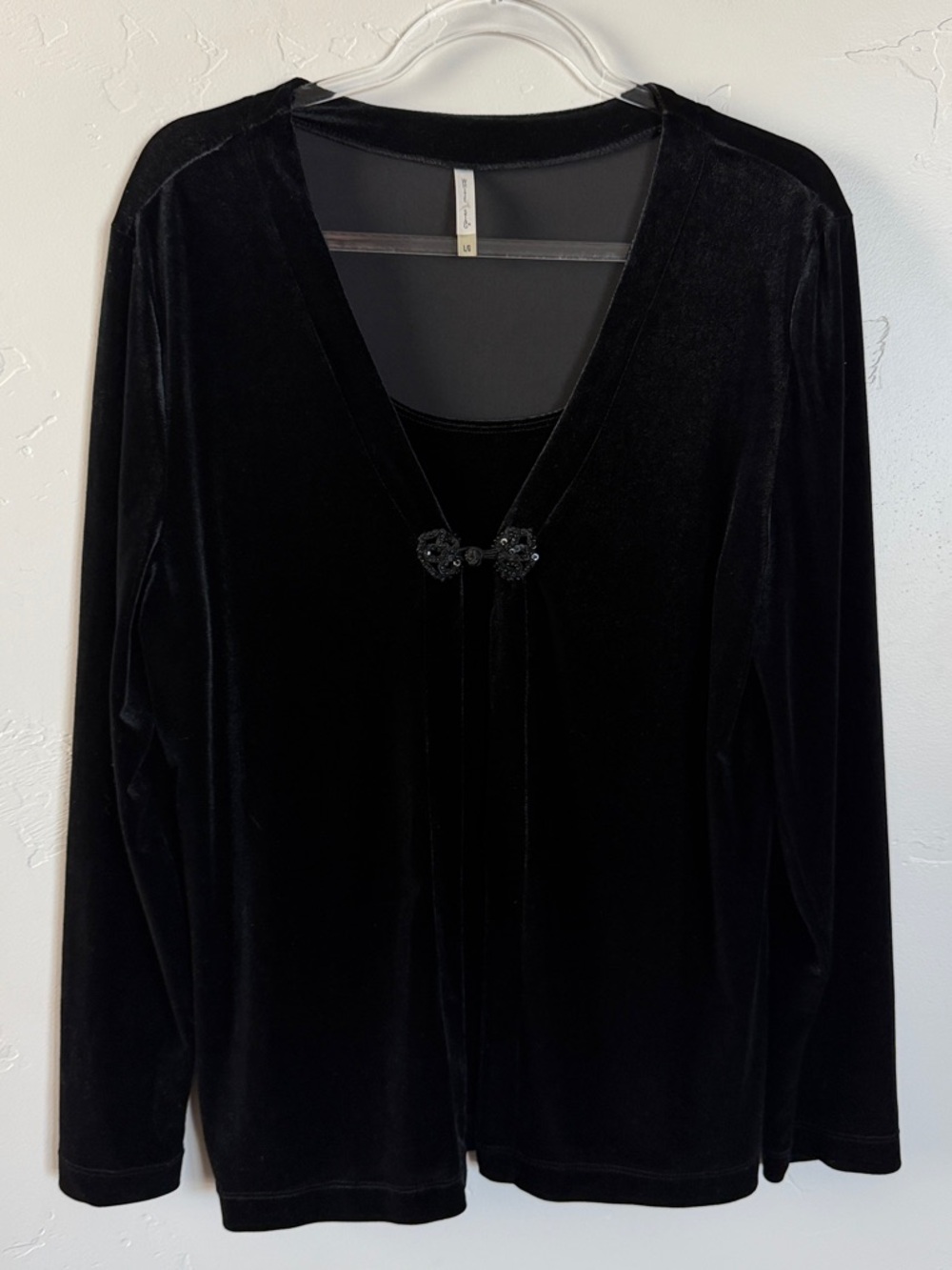 White Stag Vintage Black Velvet Long Sleeve Top Romantic 90s Whimsigoth